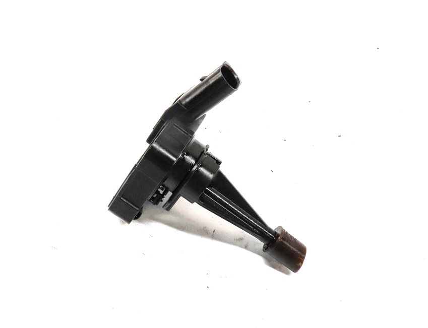 Thumbnail 3: 2011 AUDI Q7 (4L) 3.0L SUPER (CJWC) ENGINE OIL LEVEL SENSOR