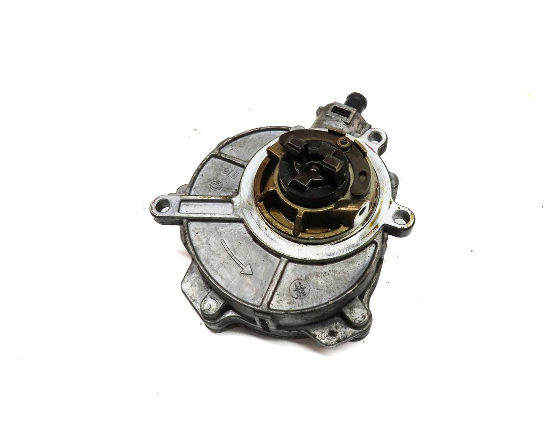 Thumbnail 4: 2011 AUDI Q7 (4L) 3.0L SUPER (CJWC) ENGINE BRAKE VACUUM PUMP