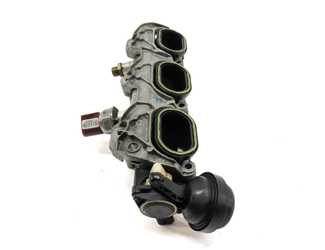 Thumbnail 4: 12-17 AUDI A6 A7 Q5 S5 SQ5 (C7 4G8 B8 8T 8R) RIGHT INTAKE MANIFOLD DIFFUSER RAIL
