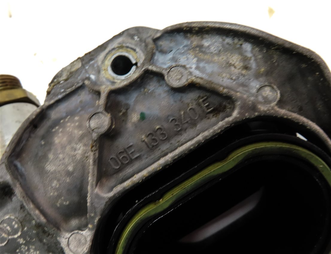 Thumbnail 7: 12-17 AUDI A6 A7 Q5 S5 SQ5 (C7 4G8 B8 8T 8R) RIGHT INTAKE MANIFOLD DIFFUSER RAIL