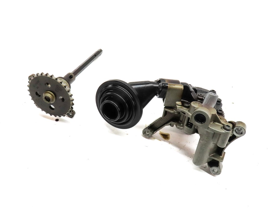 Thumbnail 1: 2011 AUDI Q7 (4L) 3.0L SUPER (CJWC) ENGINE OIL PUMP