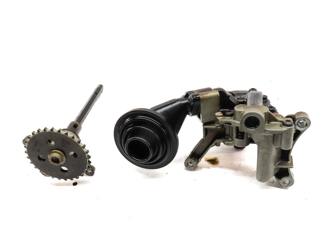 Thumbnail 2: 2011 AUDI Q7 (4L) 3.0L SUPER (CJWC) ENGINE OIL PUMP