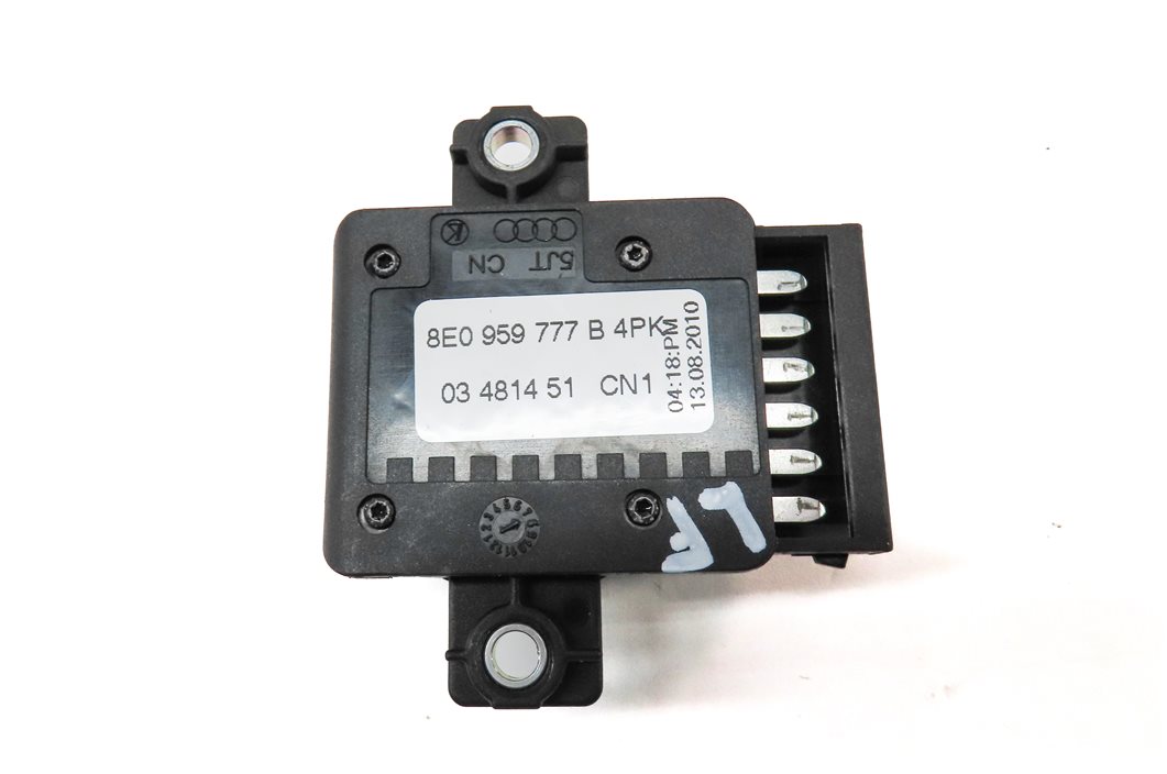 Thumbnail 5: 2011 AUDI Q7 (4L) FRONT LEFT DRIVER SEAT ADJUST ADJUSTMENT SWITCH w/ LUMBAR