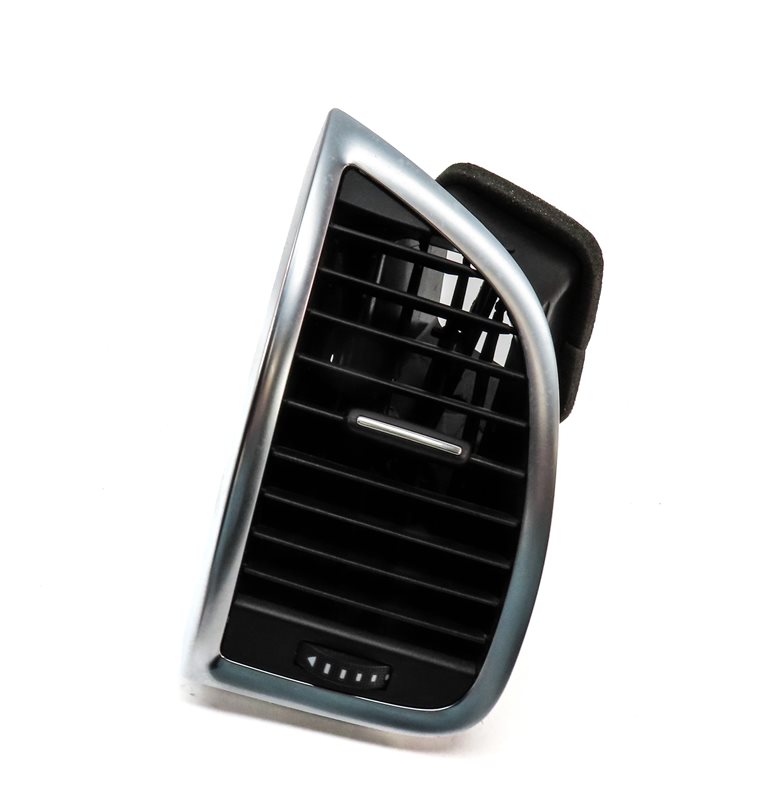 Thumbnail 1: 2011 AUDI Q7 (4L) FRONT LEFT DRIVER HVAC A/C HEATER AIR VENT (BLACK)