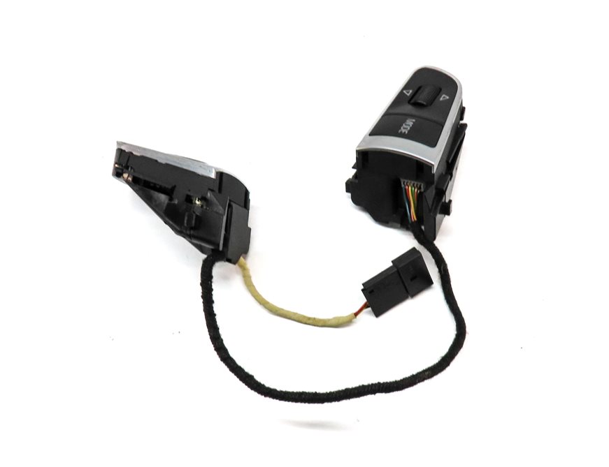Thumbnail 4: 2011 AUDI Q7 (4L) LEFT & RIGHT STEERING WHEEL SWITCH BUTTON SET 2 & WIRE HARNESS
