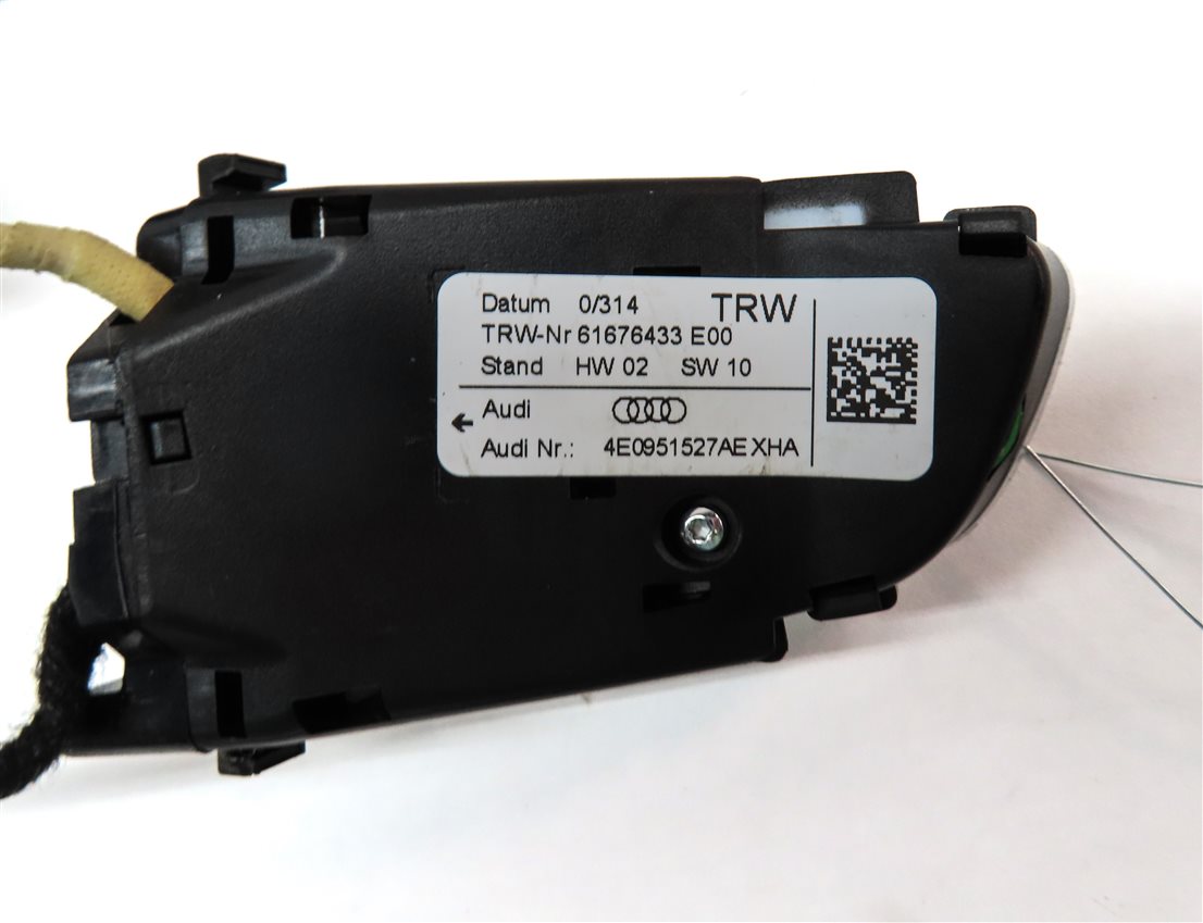 Thumbnail 7: 2011 AUDI Q7 (4L) LEFT & RIGHT STEERING WHEEL SWITCH BUTTON SET 2 & WIRE HARNESS