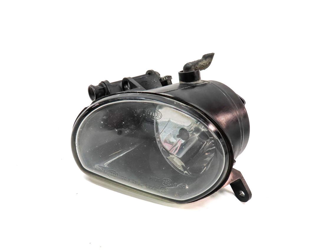 Thumbnail 1: 2010-2015 AUDI Q7 (4L) RIGHT FRONT PASSENGER FOGLIGHT FOG LIGHT LAMP