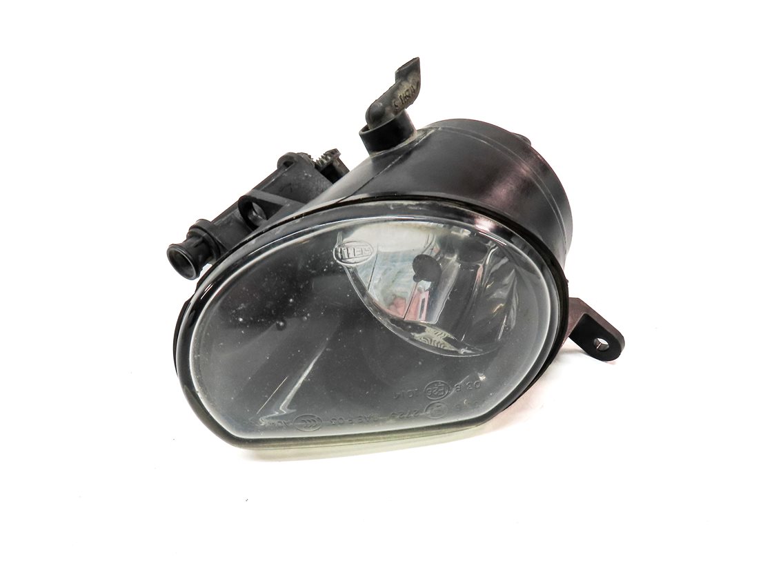 Thumbnail 2: 2010-2015 AUDI Q7 (4L) RIGHT FRONT PASSENGER FOGLIGHT FOG LIGHT LAMP