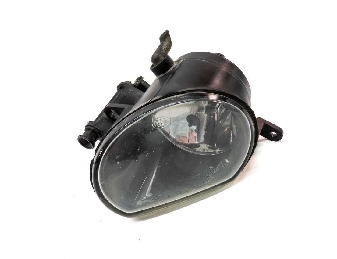 Thumbnail 3: 2010-2015 AUDI Q7 (4L) RIGHT FRONT PASSENGER FOGLIGHT FOG LIGHT LAMP