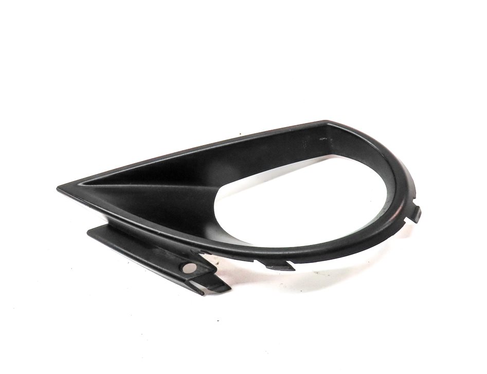 Thumbnail 3: 2011 AUDI Q7 (4L) FRONT LEFT DRIVER FOGLIGHT FOG LIGHT SURROUND TRIM PANEL