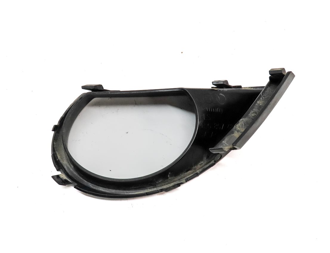 Thumbnail 5: 2011 AUDI Q7 (4L) FRONT LEFT DRIVER FOGLIGHT FOG LIGHT SURROUND TRIM PANEL