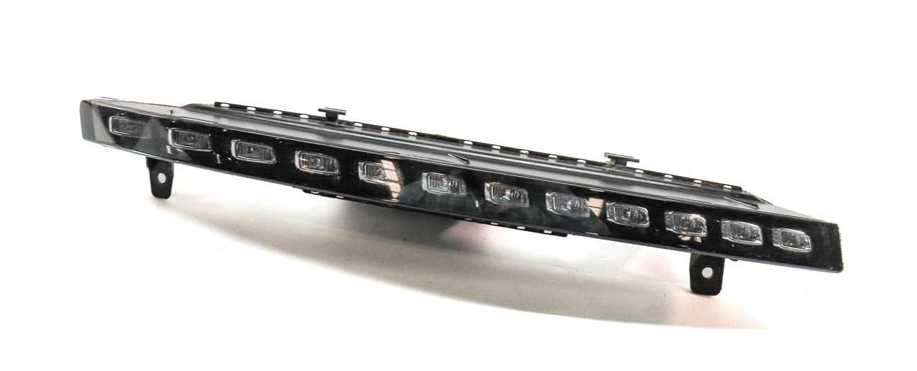 2010-2015 AUDI Q7 (4L) RIGHT FRONT PASSENGER TURN SIGNAL MARKER LIGHT LAMP (LED)