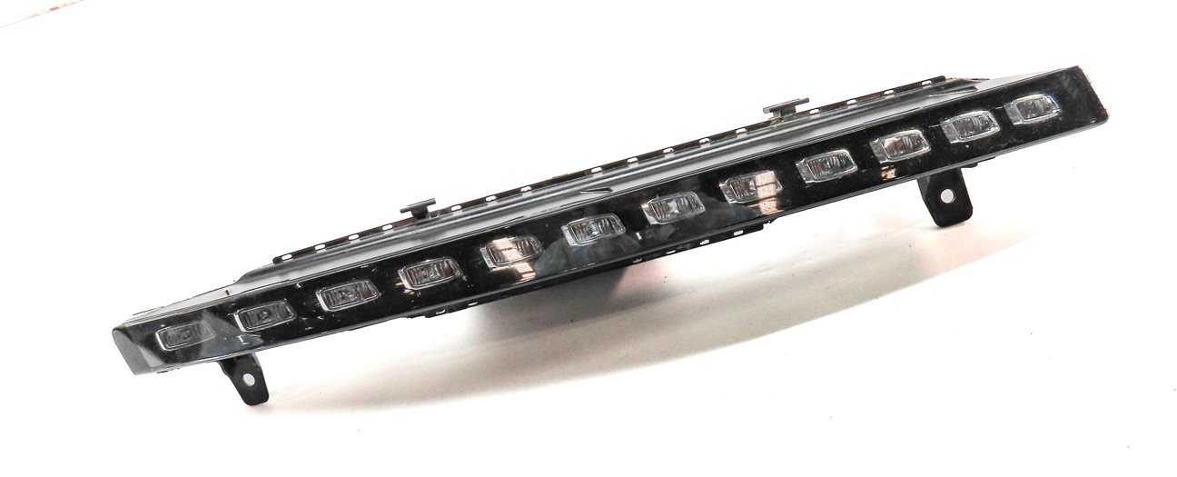 Thumbnail 4: 2010-2015 AUDI Q7 (4L) RIGHT FRONT PASSENGER TURN SIGNAL MARKER LIGHT LAMP (LED)