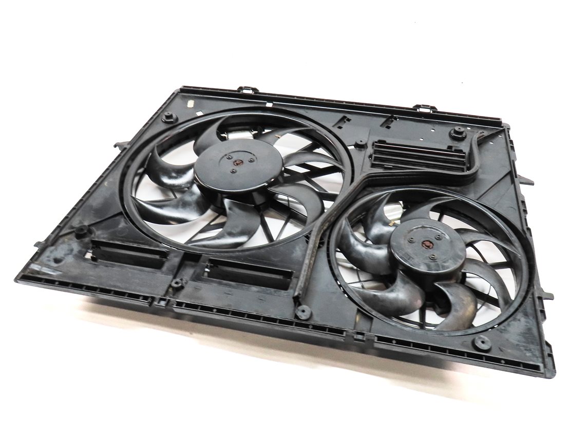 11-15 AUDI Q7 (4L) 3.0L ENGINE RADIATOR COOLING FAN (FOR MODELS w/ HITCH OPTION)