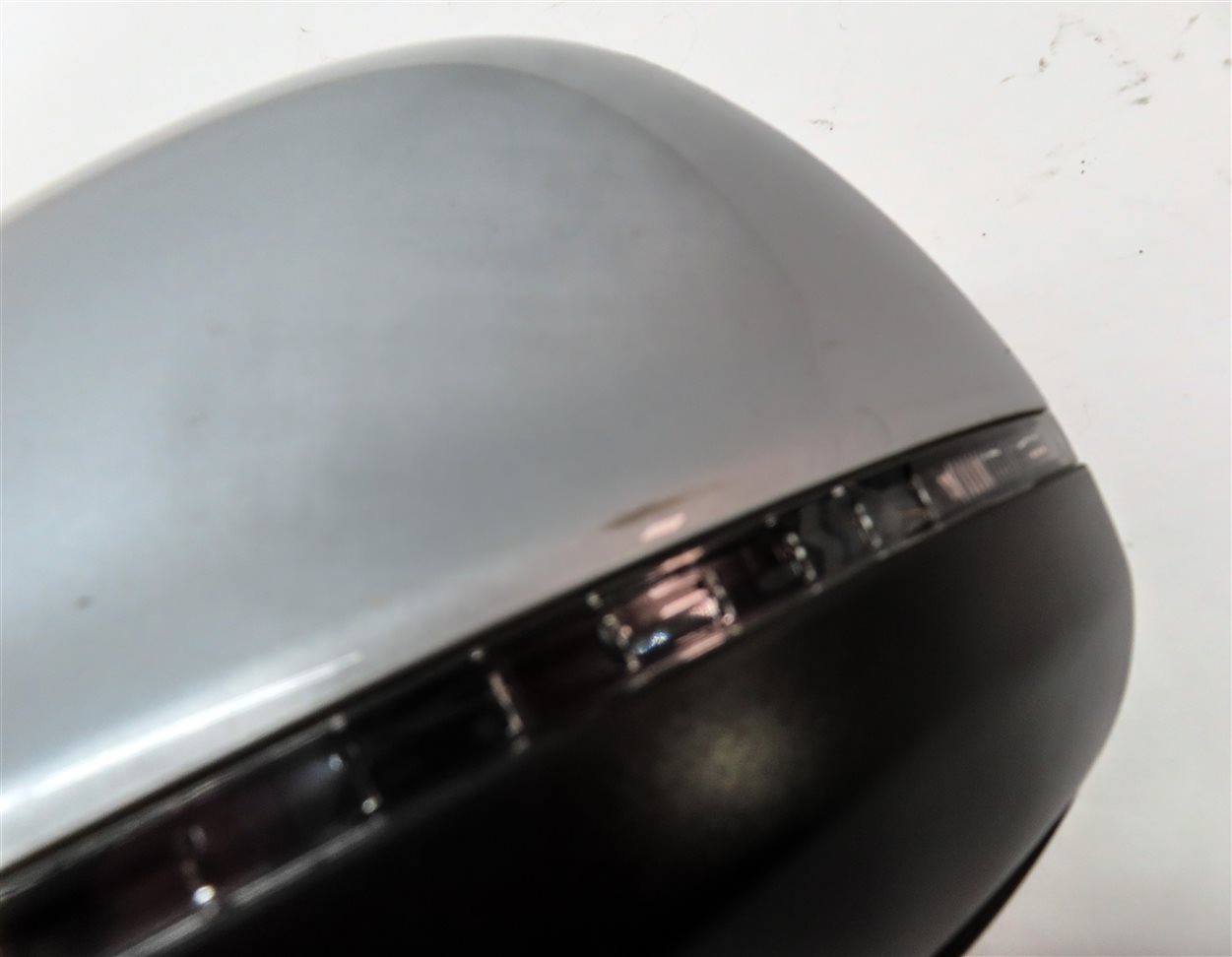 Thumbnail 8: 2010-2012 AUDI Q7 (4L) LEFT DRIVER P-FOLD AUTODIM MEMORY DOOR MIRROR (Silver)