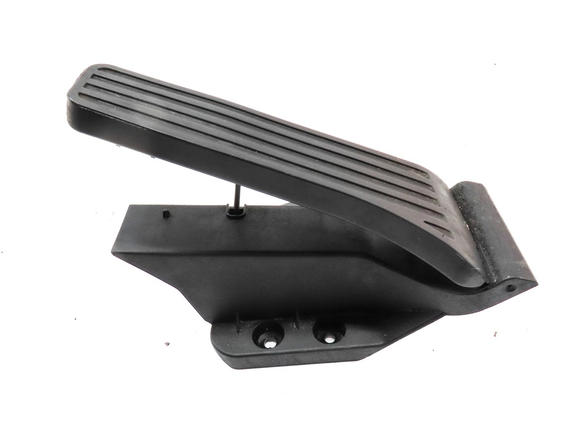 Thumbnail 7: 2012 MERCEDES E350 SEDAN (W212) FRONT LEFT DRIVER GAS ACCELERATOR PEDAL