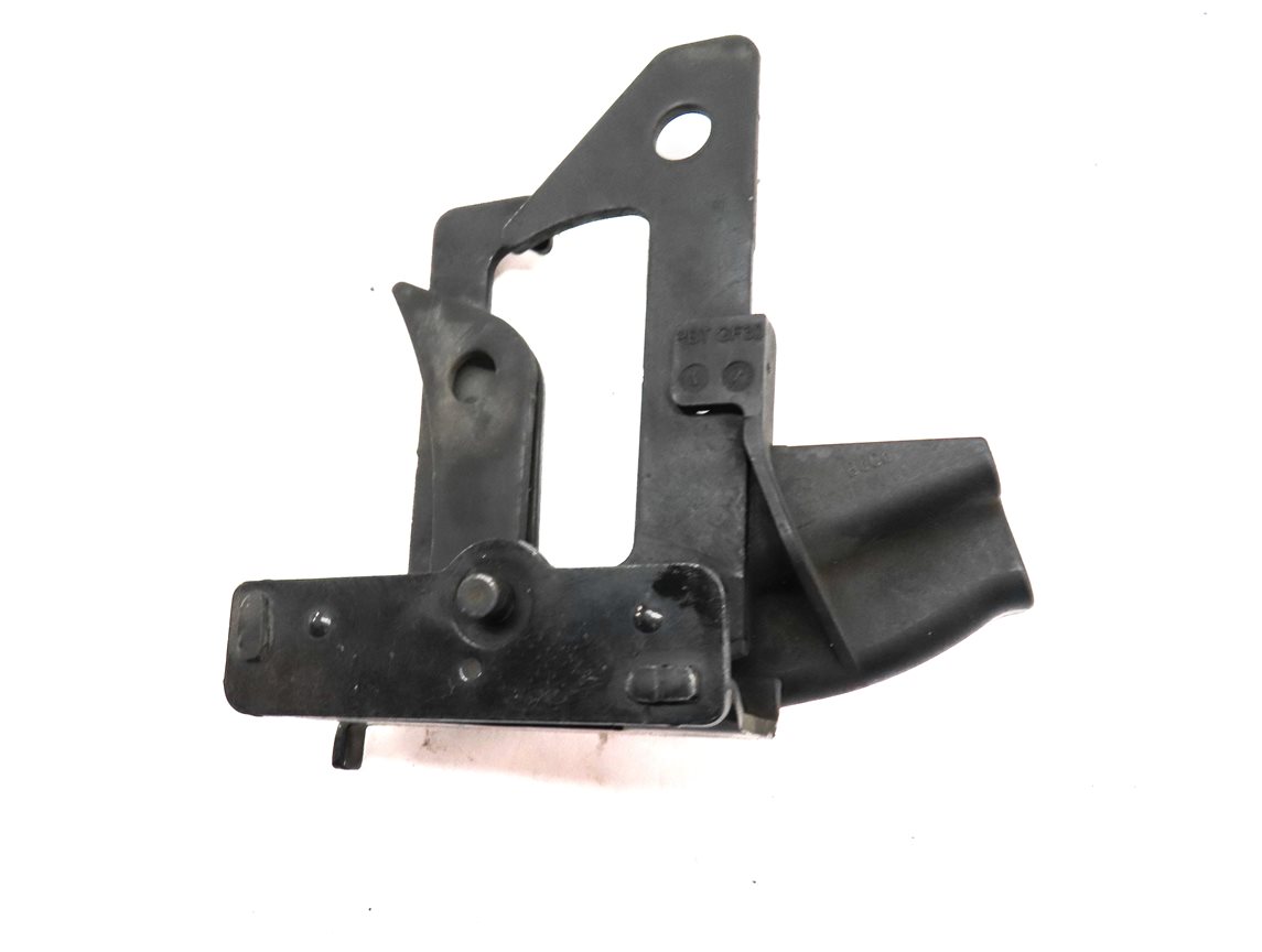 Thumbnail 11: 2012 MERCEDES E350 SEDAN (W212) FRONT HOOD SAFETY CATCH HOOK LOCK LATCH SET/3