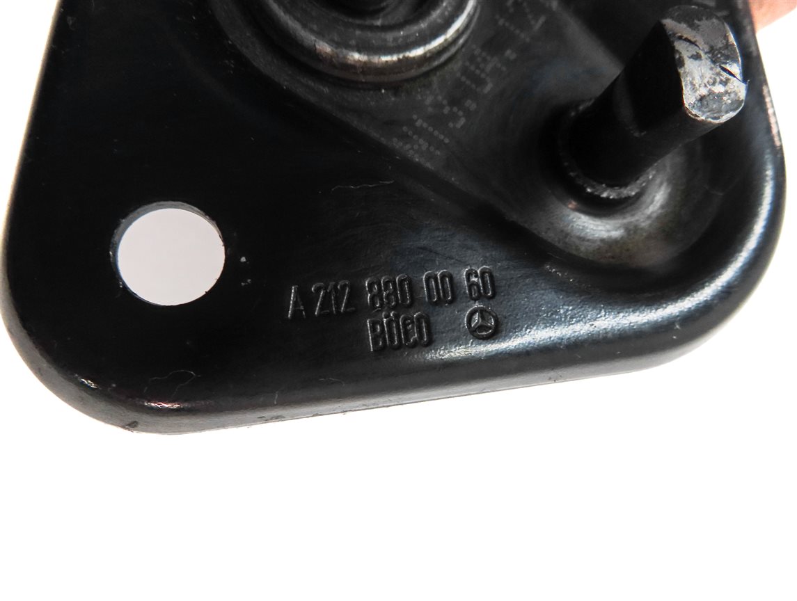 Thumbnail 7: 2012 MERCEDES E350 SEDAN (W212) FRONT HOOD SAFETY CATCH HOOK LOCK LATCH SET/3