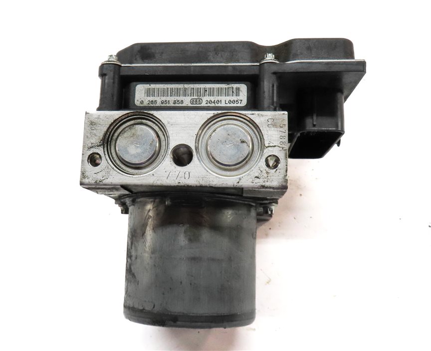 Thumbnail 4: 2012 MERCEDES E350 SEDAN (W212) ANTI LOCK ABS BRAKE PUMP MODULE