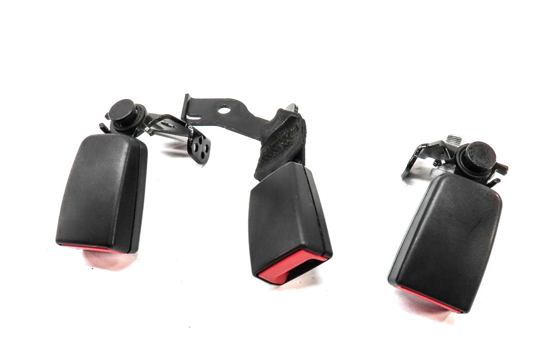 12 MERCEDES E350 W212 REAR LEFT CENTER RIGHT SEAT SEATBELT BUCKLE RECEIVER SET/3