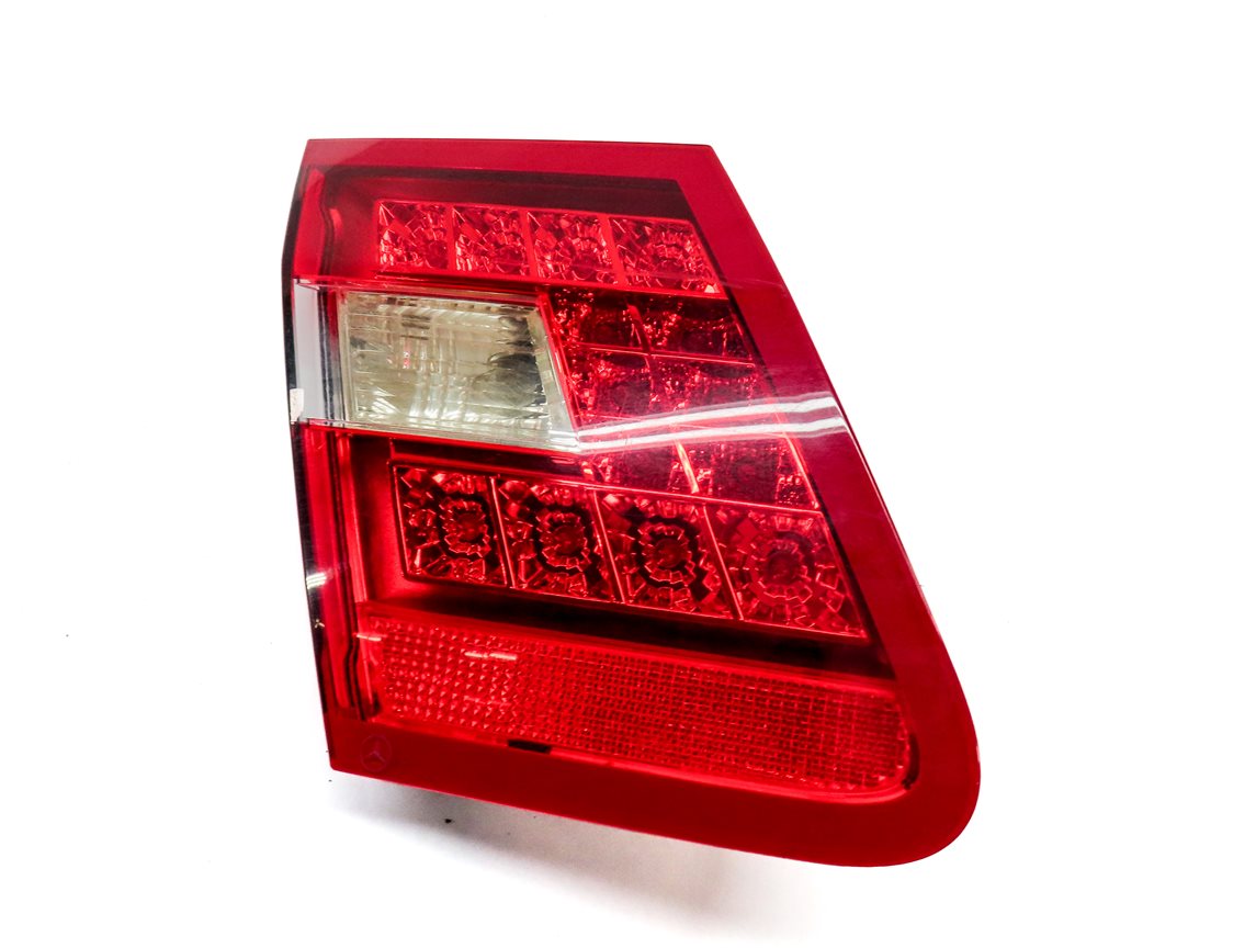 Thumbnail 3: 10-13 MERCEDES E-CLASS (W212) SEDAN LEFT REAR INNER TRUNK TAILLIGHT LIGHT LAMP