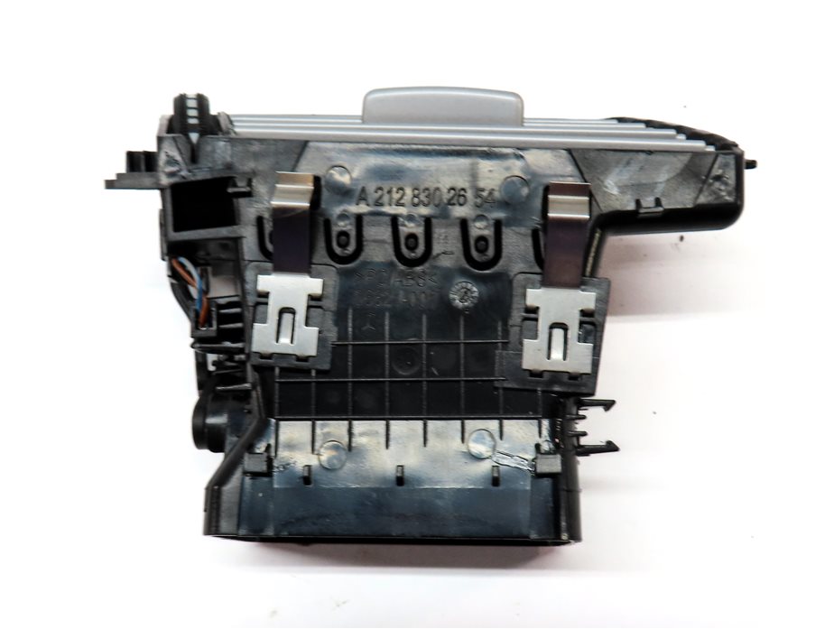 Thumbnail 5: 2012 MERCEDES E350 SEDAN (W212) FRONT LEFT DRIVER DASH HEAT AIR AC VENT (Black)