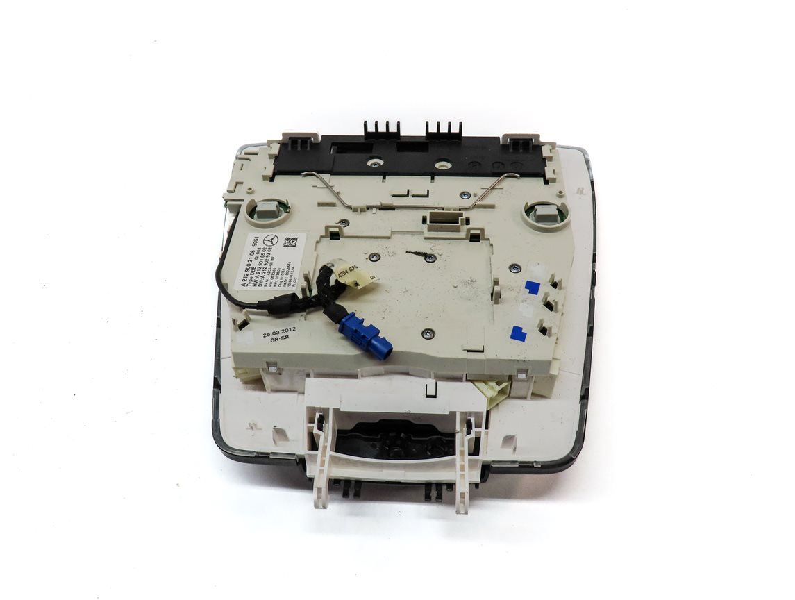 Thumbnail 5: 2012 MERCEDES E350 (W212) FRONT OVERHEAD DOME LIGHT LAMP w/ SWITCHES(Black)
