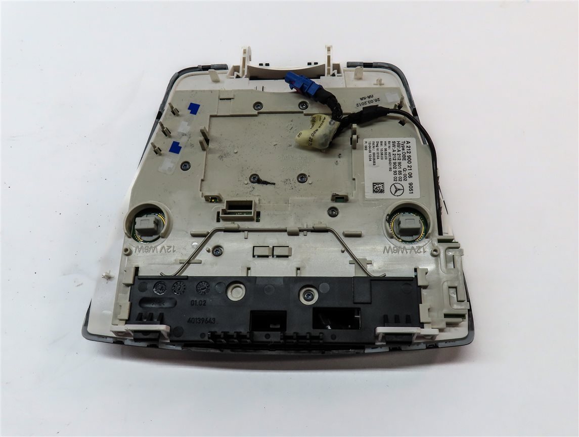 Thumbnail 6: 2012 MERCEDES E350 (W212) FRONT OVERHEAD DOME LIGHT LAMP w/ SWITCHES(Black)