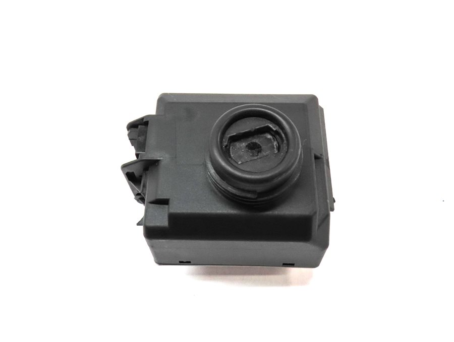 Thumbnail 2: 2010-2015 MERCEDES E GLK CLS SLS CLASS (C197 W204 W212 X204) IGNITION SWITCH