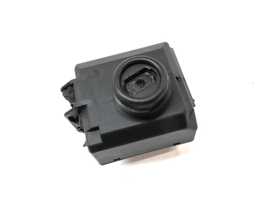 Thumbnail 3: 2010-2015 MERCEDES E GLK CLS SLS CLASS (C197 W204 W212 X204) IGNITION SWITCH