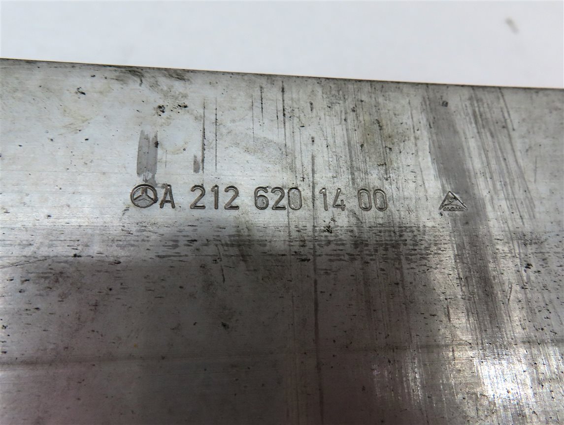 Thumbnail 6: 10-18 MERCEDES E300 E350 E400 E550 CLS550 FRONT BUMPER REINFORCEMENT IMPACT BAR