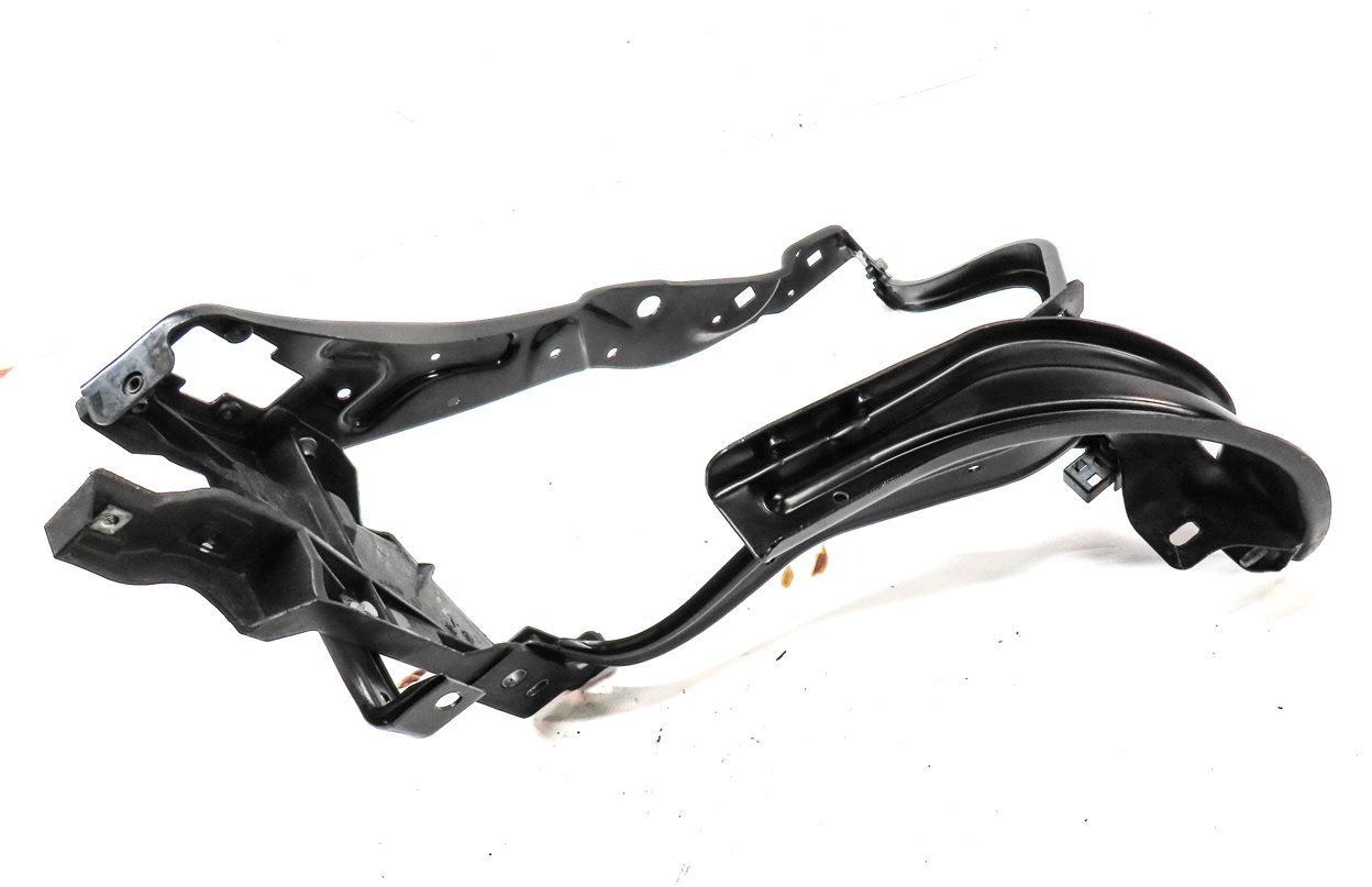 Thumbnail 3: 2012 MERCEDES E350 SEDAN (W212) FRONT LEFT DRIVER HEADLIGHT MOUNT BRACKET