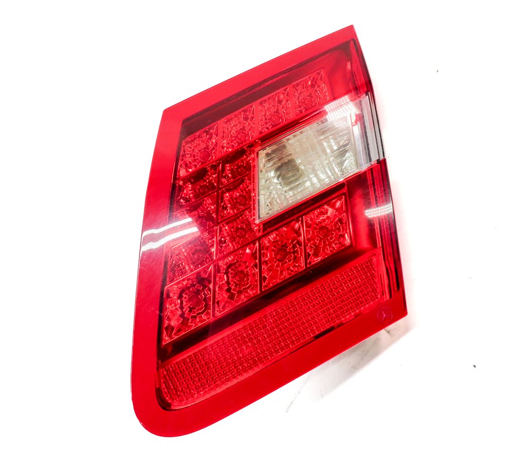 Thumbnail 4: 2010-2013 MERCEDES E300 E350 E400 E550 (W212) RIGHT INNER TAILLIGHT LIGHT LAMP