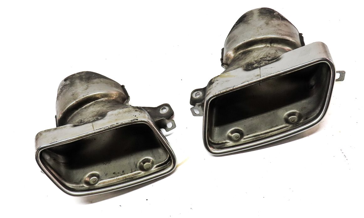 Thumbnail 3: 2012 MERCEDES BENZ E350 (W212) REAR LEFT & RIGHT EXHAUST TIP SET (CHROME)
