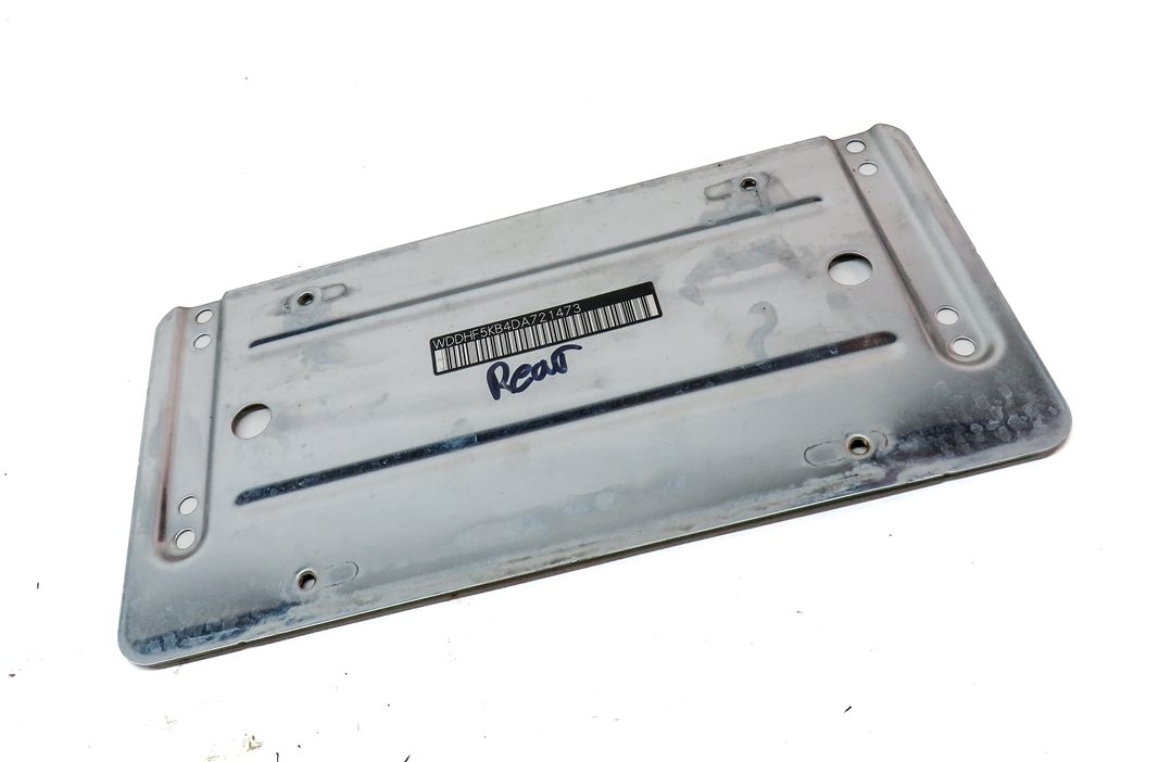 Thumbnail 3: 2013 MERCEDES E350 SEDAN (W212) REAR TRUNK LID LICENSE PLATE MOUNT BRACKET