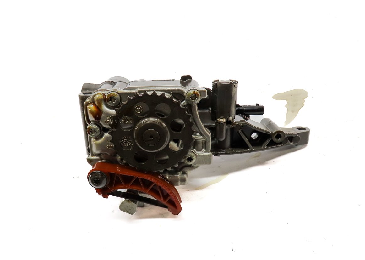 Thumbnail 2: 2013 MERCEDES E350 SEDAN (W212) 3.5L (276.952) ENGINE MOTOR OIL FLUID PUMP