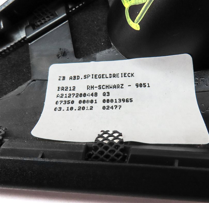 Thumbnail 6: 2013 MERCEDES E350 (W212) FRONT RIGHT DOOR HARMAN KARDON TWEETER SPEAKER GRILLE
