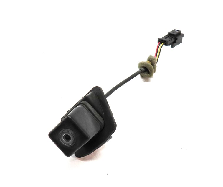10-13 MERCEDES E300 E350 E400 E550 (A207 C207 W207 W212) BACKUP REVERSE CAMERA