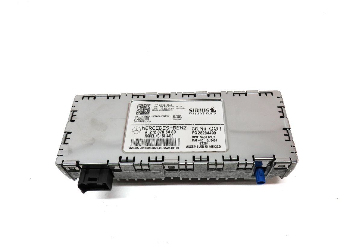 Thumbnail 2: 2013 MERCEDES E350 SEDAN (W212) SIRIUS SATELLITE RADIO CONTROL MODULE
