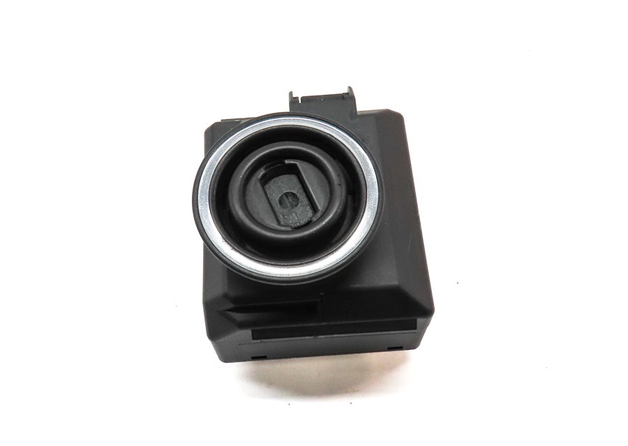 Thumbnail 2: 2010-2015 MERCEDES E GLK CLS SLS CLASS (C197 W204 W212 X204) IGNITION SWITCH
