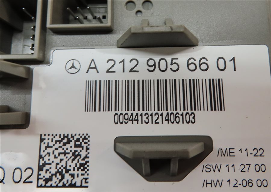 Thumbnail 5: 2010-2015 MERCEDES E GLK CLS SLS CLASS (C197 W204 W212 X204) IGNITION SWITCH
