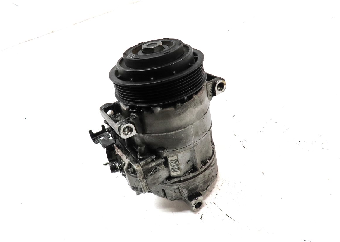 Thumbnail 2: 2013 MERCEDES C300 C350 E300 E350 SLK350 (W204 C207 W212) 3.5L AC AIR COMPRESSOR