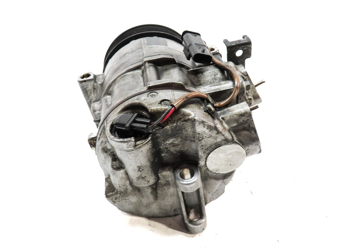 Thumbnail 5: 2013 MERCEDES C300 C350 E300 E350 SLK350 (W204 C207 W212) 3.5L AC AIR COMPRESSOR