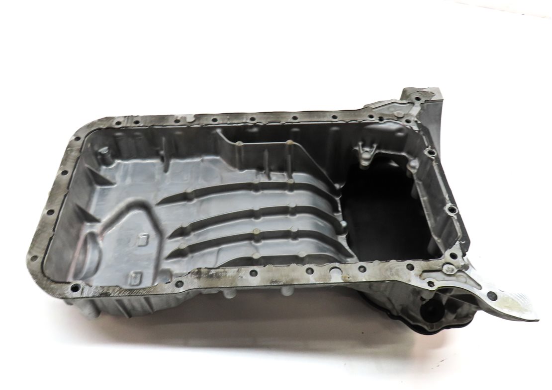 Thumbnail 6: 2013 MERCEDES E350 SEDAN (W212) 3.5L UPPER & LOWER ENGINE OIL FLUID PAN