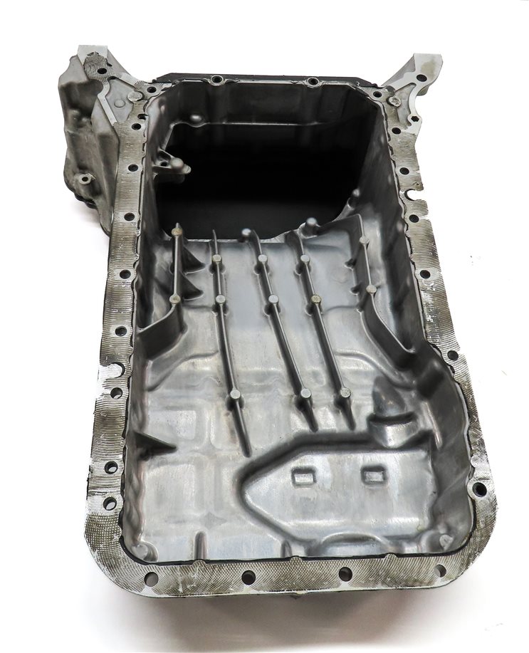 Thumbnail 7: 2013 MERCEDES E350 SEDAN (W212) 3.5L UPPER & LOWER ENGINE OIL FLUID PAN