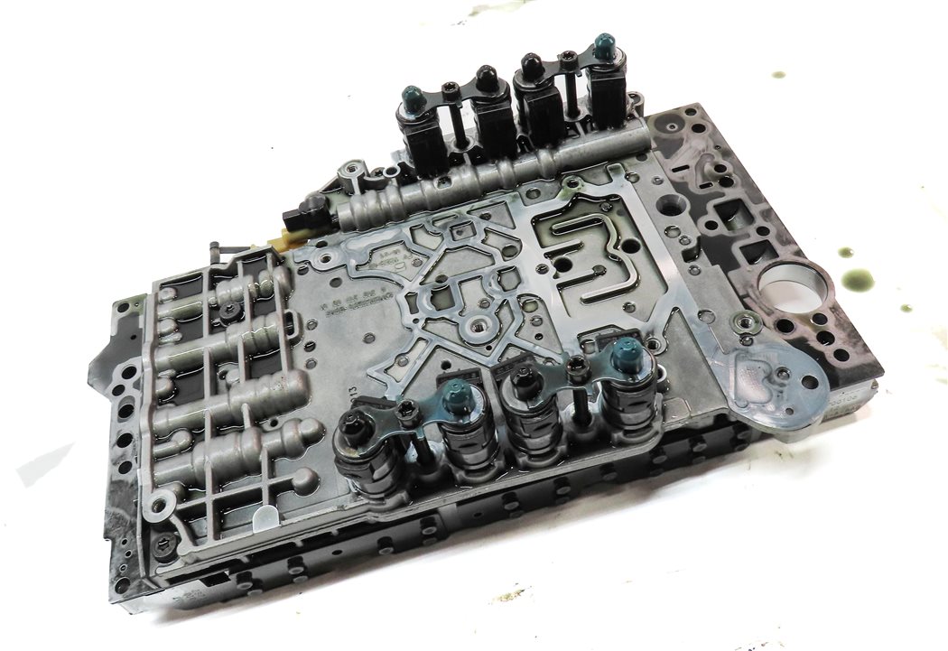 Thumbnail 3: 12-13 MERCEDES E350 (W212) RWD 722.9 AUTOMATIC TRANSMISSION VALVE BODY BLOCK