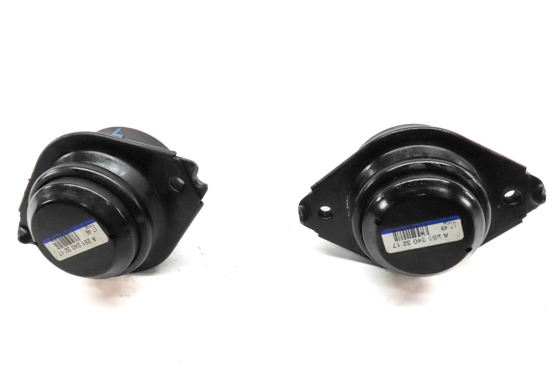 Thumbnail 4: 10 MERCEDES GL450 (X164) 4.6L 273.923 FRONT LEFT & RIGHT ENGINE MOTOR MOUNT SET