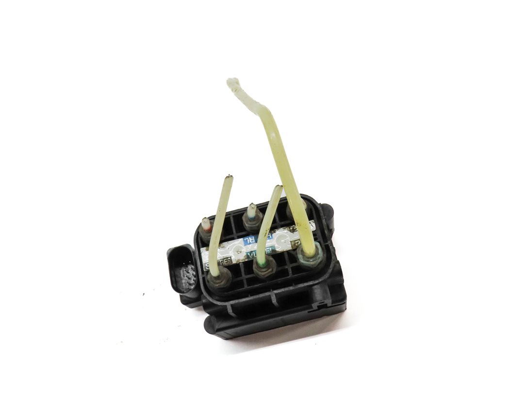 Thumbnail 3: 2010 MERCEDES GL450 (X164) AIR SUSPENSION RIDE HEIGHT VALVE BLOCK SOLENOID