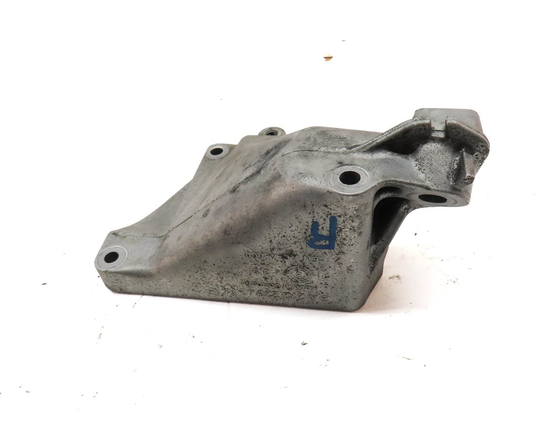 Thumbnail 5: 2010 MERCEDES GL450 (X164) 4.6L ENGINE FRONT RIGHT PASSENGER MOTOR MOUNT BRACKET