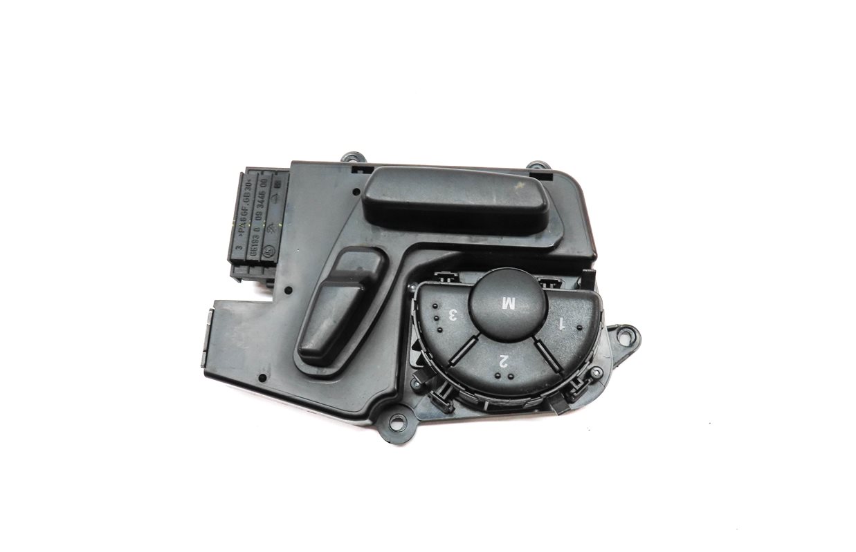 Thumbnail 4: 2010 MERCEDES GL450 (X164) FRONT LEFT DRIVER MEMORY SEAT POSITION ADJUST SWITCH